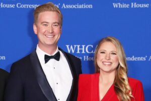 Peter Doocy Wife Cancer: A Heartfelt Journey Through Courage and